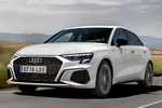 Audi A3 30 TDI 86 kW (116 CV) 6 vel. Black line edition Turismo Blanco Ibis Exterior Frontal-Lateral 5 puertas