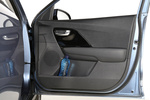 KIA Niro 1.6 PHEV PHEV Emotion Todo terreno Interior Puerta 5 puertas