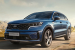 KIA Sorento 1.6 T-GDi PHEV Emotion P Luxury PHEV Todo terreno Mineral Blue Exterior Frontal-Lateral 5 puertas