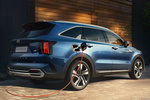 KIA Sorento 1.6 T-GDi PHEV Emotion P Luxury PHEV Todo terreno Mineral Blue Exterior Posterior-Lateral 5 puertas