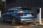 KIA Sorento 1.6 T-GDi PHEV Emotion P Luxury PHEV Todo terreno Mineral Blue Exterior Lateral-Posterior 5 puertas