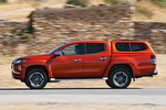 Mitsubishi L200 Doble Cabina 220 DI-D 6AT Doble Cabina Kaiteki Pick up Naranja Sunflare Exterior Lateral 4 puertas