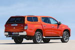Mitsubishi L200 Doble Cabina 220 DI-D 6AT Doble Cabina Kaiteki Pick up Naranja Sunflare Exterior Posterior-Lateral 4 puertas