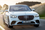 Mercedes-Benz Clase S Gama Clase S Gama Clase S Turismo Blanco diamante Exterior Frontal-Lateral 4 puertas