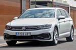 Volkswagen Passat 1.4 TSI e-Power DSG 6 vel. GTE Variant Turismo familiar Blanco Puro Exterior Frontal-Lateral 5 puertas