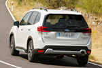 Subaru Forester 2.0i Hybrid CVT Executive Plus Todo terreno Crystal White Pearl Exterior Lateral-Posterior 5 puertas