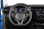 Opel Corsa Corsa-e e-Elegance Turismo Interior Volante 5 puertas