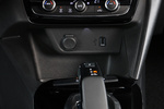 Opel Corsa Corsa-e e-Elegance Turismo Interior Conexi&oacute;n fuentes externas 5 puertas