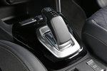 Opel Corsa Corsa-e e-Elegance Turismo Interior Palanca de Cambios 5 puertas