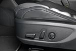 KIA Soul 150 kW (204 CV) e-Drive Monovolumen Interior Mandos regulaci&oacute;n asientos 5 puertas