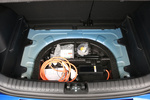 KIA Soul 150 kW (204 CV) e-Drive Monovolumen Interior Kit reparapinchazos 5 puertas