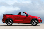 Volkswagen T-Roc 1.5 TSI 110 kW (150 CV) DSG 7 vel. R Line Cabrio Todo terreno Rojo Intenso Metalizado Negro Exterior Lateral 2 puertas