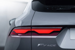 Jaguar F-PACE 3.0D 221 kW (300 CV) AWD Auto MHEV R-Dynamic SE Todo terreno Exterior Pilotos 5 puertas