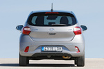 Hyundai i10 1.2 MPI 64 kW (84 CV) AT Style Turismo Sleek Silver / Phantom Black Exterior Posterior 5 puertas