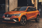 Renault Arkana E-TECH H&iacute;brido 105 kW (145 CV) R.S. Line E-TECH Todo terreno Naranja Valencia Exterior Frontal-Lateral 5 puertas