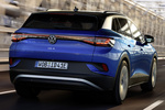Volkswagen ID.4 150 kW (204 CV) 77 kWh 1st Todo terreno Azul Dusk Metalizado Negro Exterior Posterior-Lateral 5 puertas