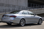 Mercedes-Benz Clase E E 350 AMG Line Turismo Plata hightech metalizada Exterior Posterior-Lateral 4 puertas