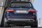 Mercedes-Benz Clase E E 300 e 4MATIC Estate Estate 300 e Line Avantgarde  Turismo familiar Azul Cavansita Metalizado Exterior Posterior 5 puertas