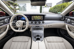Mercedes-Benz Clase E E 450 4MATIC Cabrio Cabrio AMG Line  Descapotable Interior Salpicadero 2 puertas