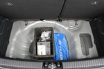 Hyundai i10 1.2 MPI 64 kW (84 CV) AT Style Turismo Interior Kit reparapinchazos 5 puertas