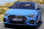 Audi A3 40 TFSIe 150 kW (204 CV) S tronic 6 vel. Sportback Black line edition Turismo Azul Turbo Exterior Frontal-Lateral 5 puertas