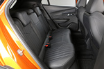 Peugeot 2008 PureTech 130 S/S GT Line Todo terreno Interior Asientos 5 puertas