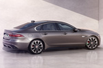 Jaguar XF P 300 AWD R-Dynamic Turismo Gris Silicon Exterior Posterior-Lateral 4 puertas