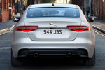Jaguar XE Gama XE Gama XE Turismo Yulong White Exterior Posterior 4 puertas