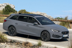 CUPRA Le&oacute;n Le&oacute;n e-HYBRID Sportstourer Le&oacute;n e-HYBRID Sportstourer Turismo familiar Gris Graphene Exterior Lateral-Frontal 5 puertas