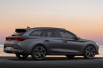 CUPRA Le&oacute;n Le&oacute;n e-HYBRID Sportstourer Le&oacute;n e-HYBRID Sportstourer Turismo familiar Gris Magnetic Matt Exterior Posterior-Lateral 5 puertas