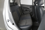 Mitsubishi Space Star 120 MPI Kaiteki Turismo Interior Asientos 5 puertas