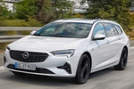 Opel Insignia GS Line Plus Sports Tourer GS Line Plus Sports Tourer Turismo familiar Blanco Alpino Exterior Frontal-Lateral 5 puertas