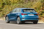 Audi A3 35 TFSI 110 kW (150 CV) 6 vel. Advanced Edition One Turismo Azul Atol&oacute;n Metalizado Exterior Lateral-Posterior 5 puertas