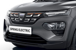 Dacia Spring Electric 45 (33 kW) Comfort Plus Todo terreno Negro Magma Exterior Detalle 5 puertas
