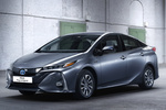 Toyota Prius Gama Plug-In Hybrid Advance Turismo Gris Grafito Exterior Frontal-Lateral 5 puertas