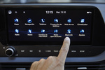 Hyundai i20 1.0 T-GDi 88,2 kW (120 CV) 7DCT 48V Stylux Turismo Interior Pantalla del sistema multimedia 5 puertas
