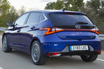 Hyundai i20 1.0 T-GDi 88,2 kW (120 CV) 7DCT 48V Stylux Turismo Intense Blue Exterior Lateral-Posterior 5 puertas