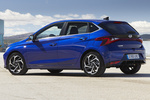 Hyundai i20 1.0 T-GDi 88,2 kW (120 CV) 7DCT 48V Stylux Turismo Intense Blue Exterior Lateral-Posterior 5 puertas