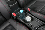 Toyota Yaris 120H Style Premiere Edition Turismo Interior Portabebidas 5 puertas