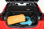 Toyota Yaris 120H Style Premiere Edition Turismo Interior Maletero 5 puertas