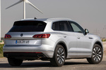 Volkswagen Touareg e-Hybrid e-Hybrid Atmosphere Todo terreno Plata Antimonio Metalizado Exterior Posterior-Lateral 5 puertas