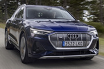 Audi e-tron Sportback 55 quattro Sportback S line Todo terreno Azul Navarra metalizado Exterior Lateral-Frontal 5 puertas