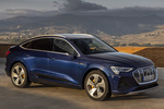Audi e-tron Sportback 55 quattro Sportback S line Todo terreno Azul Navarra metalizado Exterior Lateral-Frontal 5 puertas