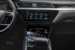 Audi e-tron Sportback 55 quattro Sportback S line Todo terreno Interior Consola Central 5 puertas
