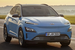 Hyundai Kona Gama Kona Electric Electric Tecno 2C Todo terreno Dive in Jeju / Black Exterior Lateral-Frontal 5 puertas
