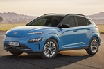 Hyundai Kona Gama Kona Electric Electric Tecno 2C Todo terreno Dive in Jeju / Black Exterior Frontal-Lateral 5 puertas