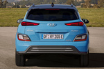 Hyundai Kona Gama Kona Electric Electric Tecno 2C Todo terreno Dive in Jeju / Black Exterior Posterior 5 puertas