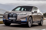 BMW iX xDrive40 Essence BMWi Blau Todo terreno Exterior Frontal-Lateral 5 puertas