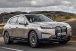 BMW iX xDrive40 Essence BMWi Blau Todo terreno Exterior Lateral-Frontal 5 puertas