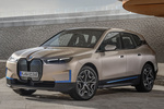 BMW iX xDrive40 Essence BMWi Blau Todo terreno Exterior Frontal-Lateral 5 puertas